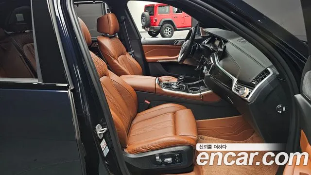 BMW X5 2023 thumb 10