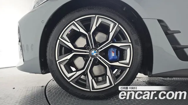 BMW 4 серии 2024 thumb 4