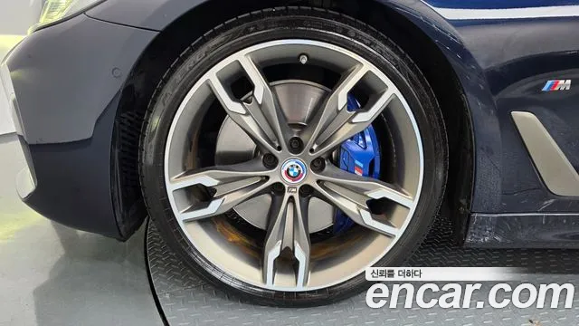 BMW 5 серии 2022 thumb 5