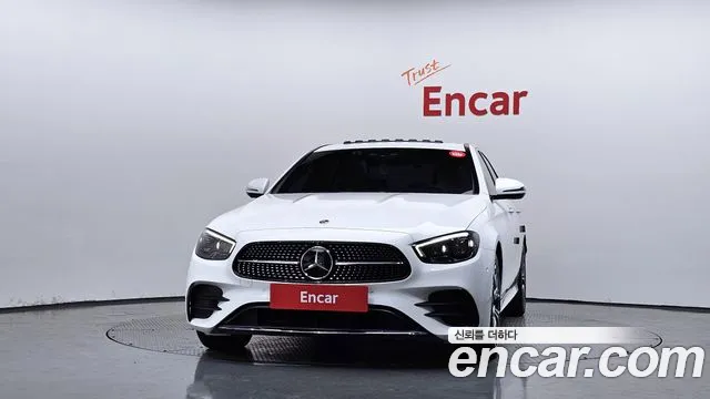 Mercedes-Benz E-Класс 2022 thumb 3