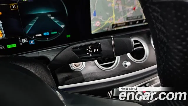 Mercedes-Benz E-Класс 2022 thumb 9