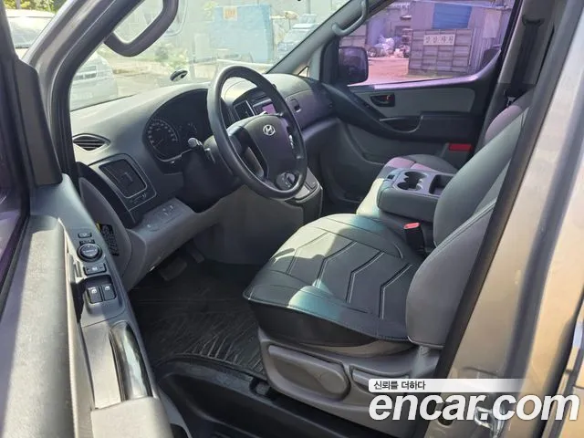Hyundai Starex 2016 thumb 7