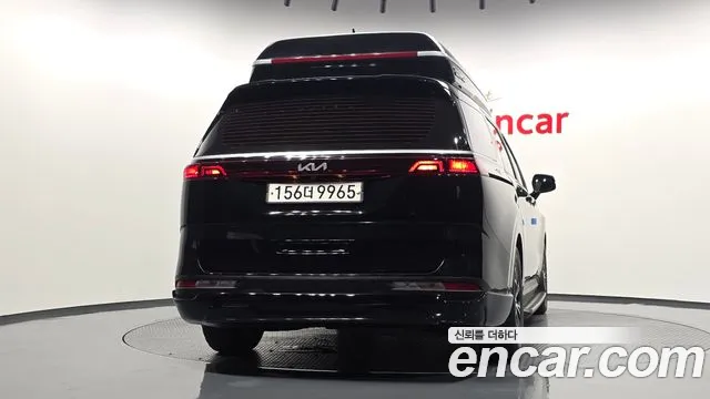 Kia Carnival 2022 thumb 4