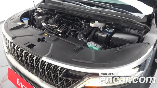 Kia Carnival 2022 thumb 6