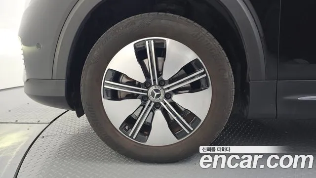 Mercedes-Benz EQB 2023 thumb 5