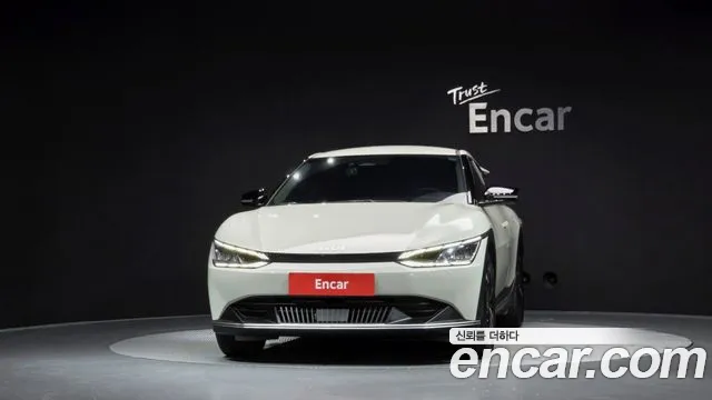 Kia EV6 2023 thumb 3