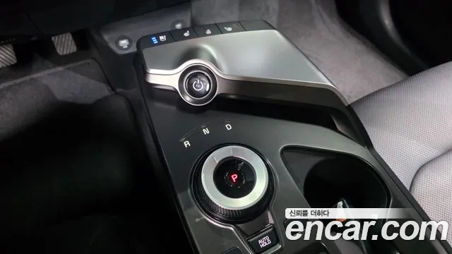 Kia EV6 2023 thumb 9