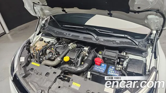 Renault Captur 2018 thumb 6