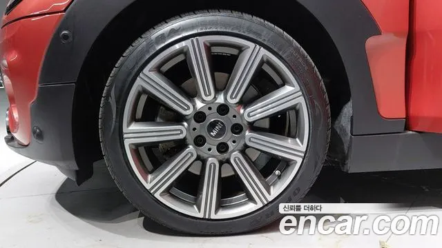 Mini Clubman 2024 thumb 5