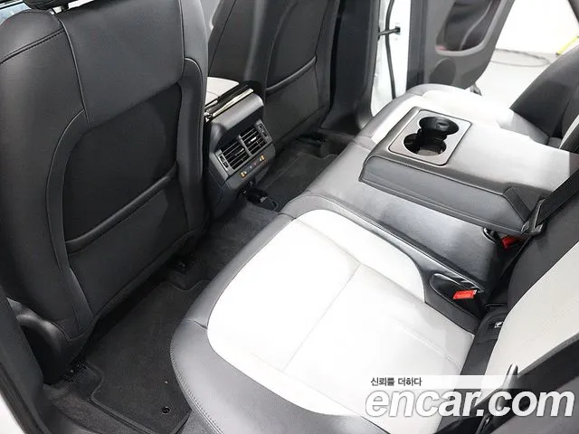 Land Rover Range Rover Evoque 2025 thumb 10