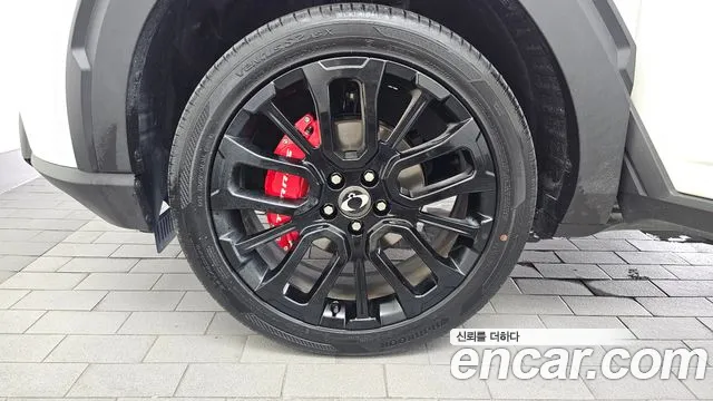 KG_Mobility_Ssangyong Torres 2024 thumb 5