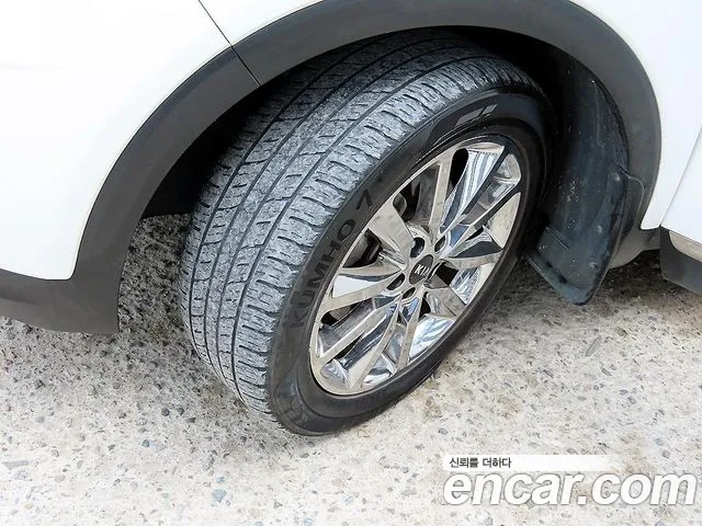 Kia Sorento 2015 thumb 6