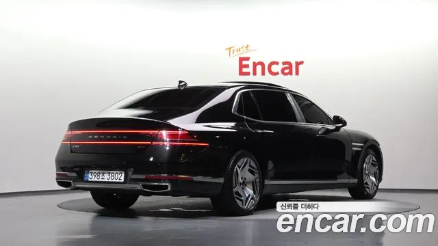 Genesis G90 2022 thumb 2