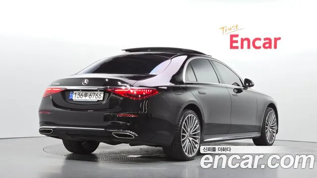 Mercedes-Benz S-Класс 2023 thumb 2