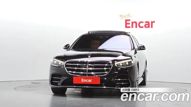 Mercedes-Benz S-Класс 2023 thumb 3