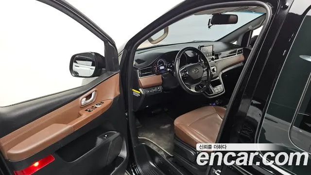 Hyundai Starex 2018 thumb 9