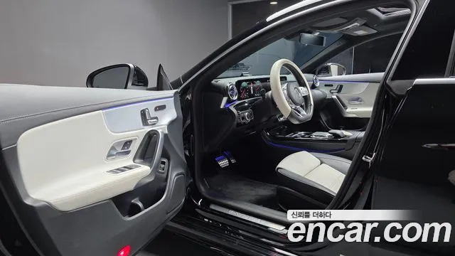 Mercedes-Benz CLA 2021 thumb 10