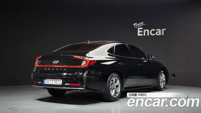 Hyundai Sonata 2022 thumb 2