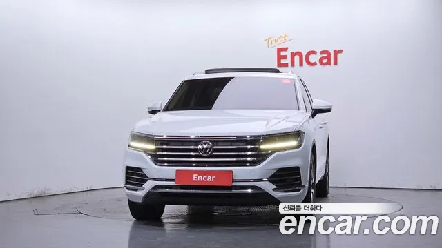 Volkswagen Touareg 2020 thumb 3