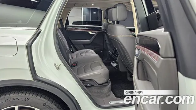 Volkswagen Touareg 2020 thumb 12