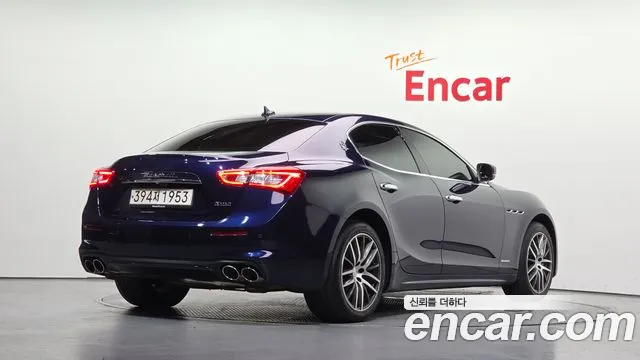 Maserati Ghibli 2020 thumb 2