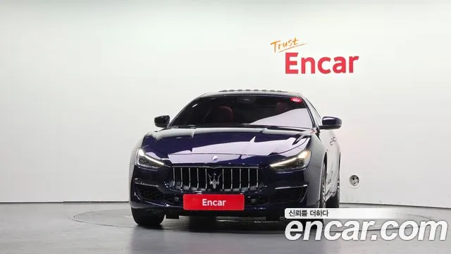 Maserati Ghibli 2020 thumb 3
