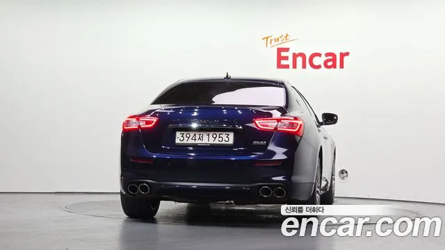 Maserati Ghibli 2020 thumb 4