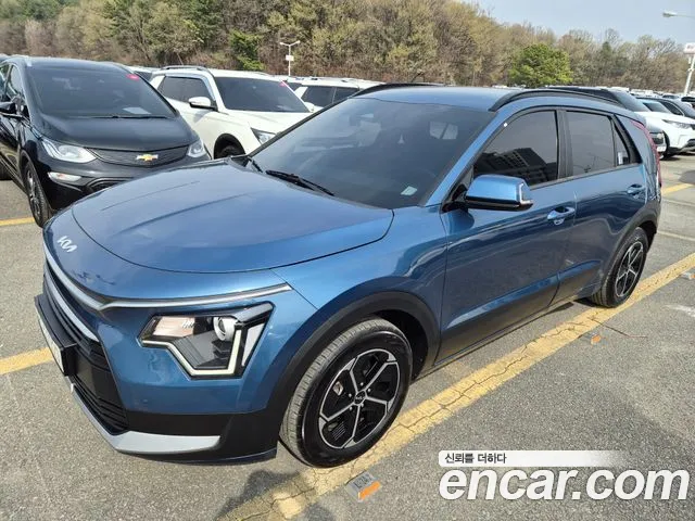Kia Niro 2022 thumb 2