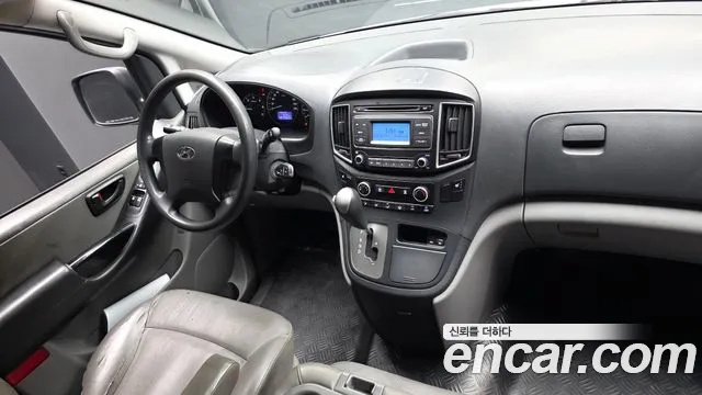 Hyundai Starex 2017 thumb 7