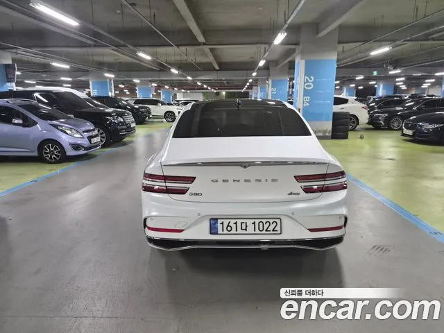 Genesis G80 2024 thumb 5