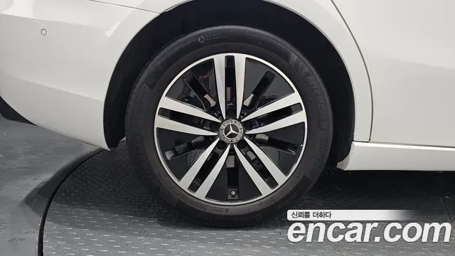 Mercedes-Benz A-Класс 2021 thumb 4