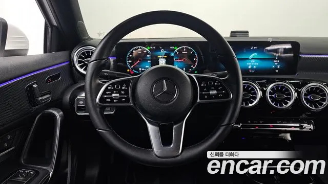 Mercedes-Benz A-Класс 2021 thumb 11