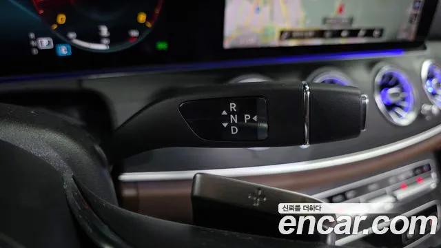 Mercedes-Benz E-Класс 2023 thumb 9