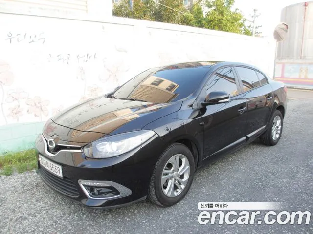 Renault Fluence 2018 thumb 11