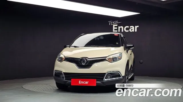Renault-KoreaSamsung Captur 2016 thumb 3