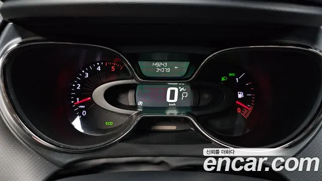 Renault-KoreaSamsung Captur 2016 thumb 8