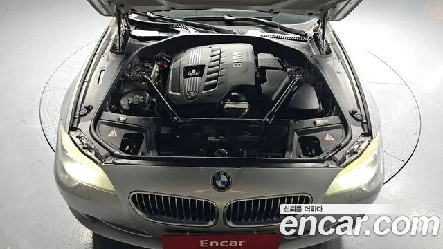 BMW 5 серии 2011 thumb 6