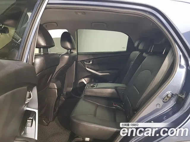 KG_Mobility_Ssangyong KORANDO 2014 thumb 9