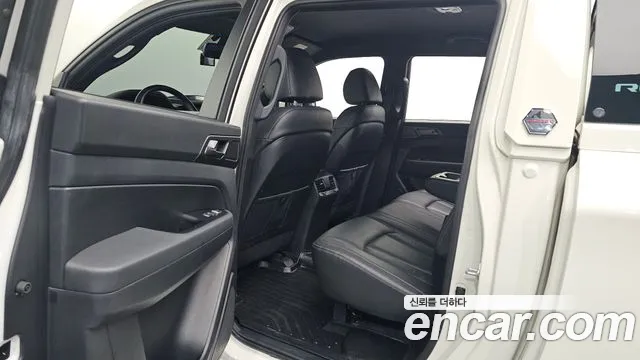 KG_Mobility_Ssangyong Rexton 2022 thumb 10