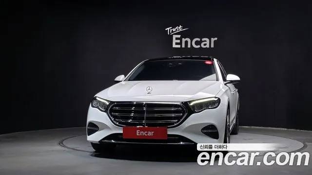 Mercedes-Benz E-Класс 2024 thumb 3
