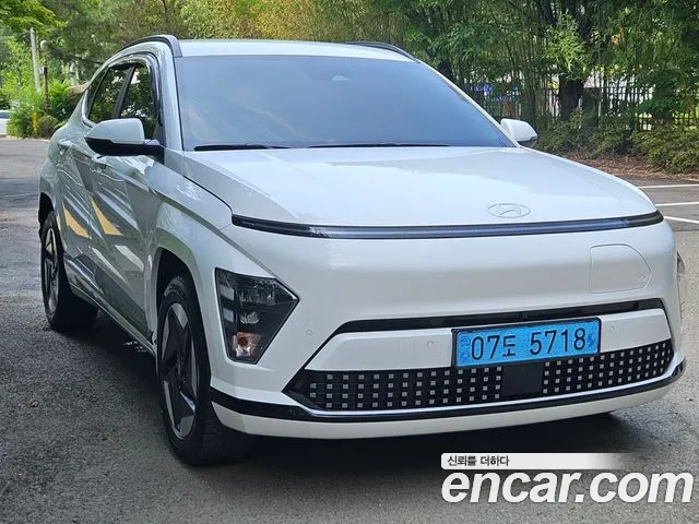Hyundai Kona 2025 thumb 2