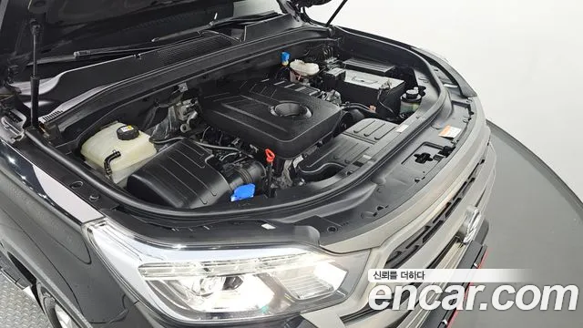 KG_Mobility_Ssangyong Rexton 2021 thumb 6