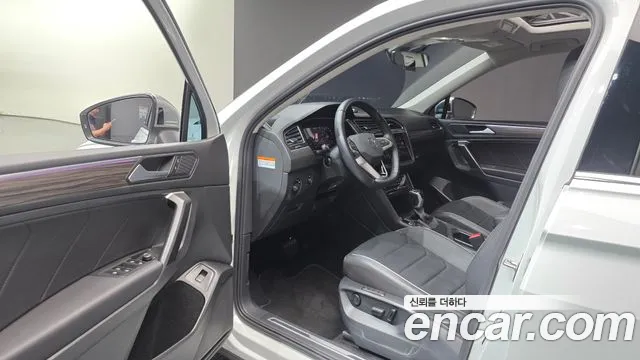 Volkswagen Tiguan 2024 thumb 10