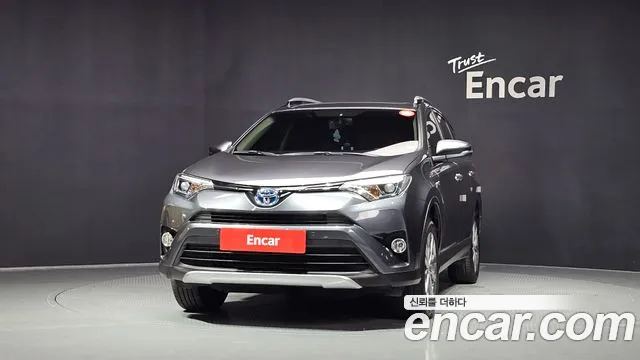 Toyota RAV4 2017 thumb 3