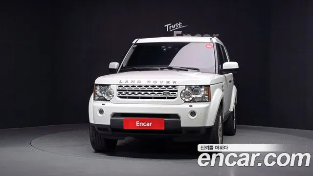 Land Rover Discovery 2013 thumb 3