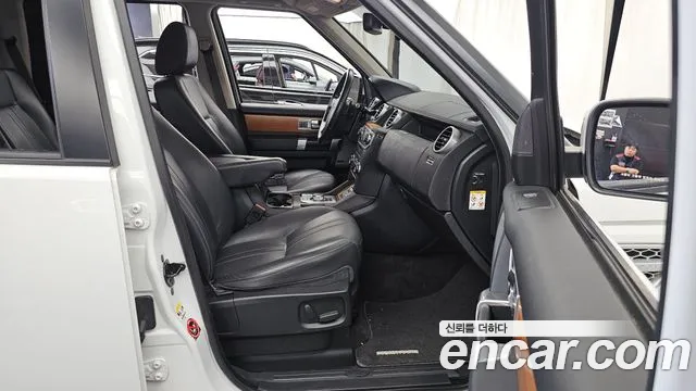 Land Rover Discovery 2013 thumb 11