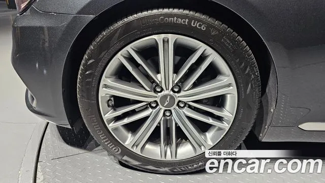 Genesis G80 2019 thumb 5