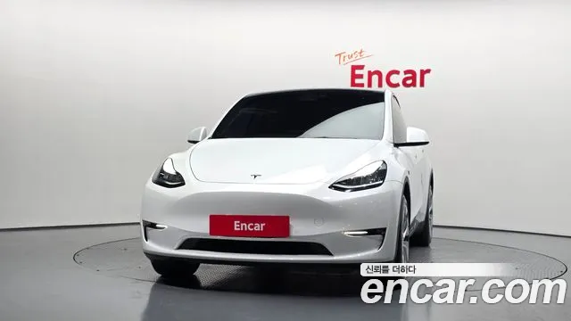 Tesla Model Y 2022 thumb 3