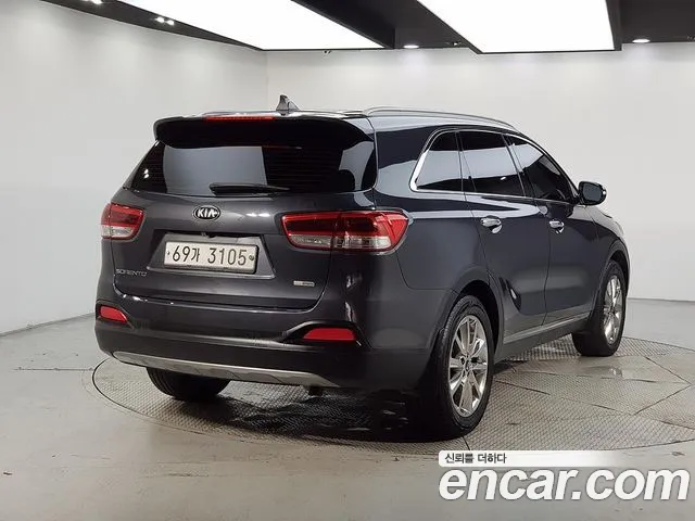 Kia Sorento 2017 thumb 4