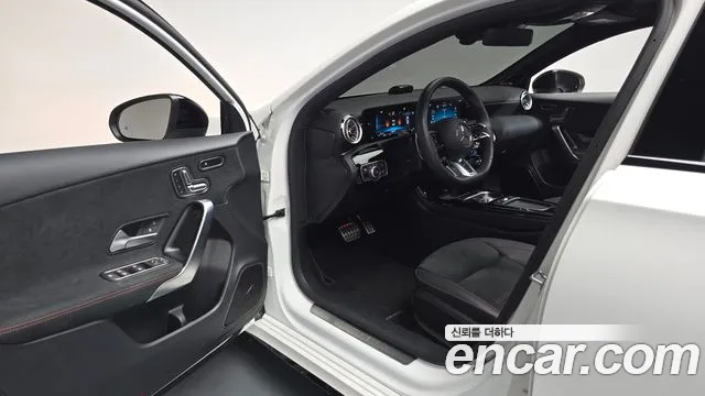 Mercedes-Benz A-Класс 2025 thumb 9